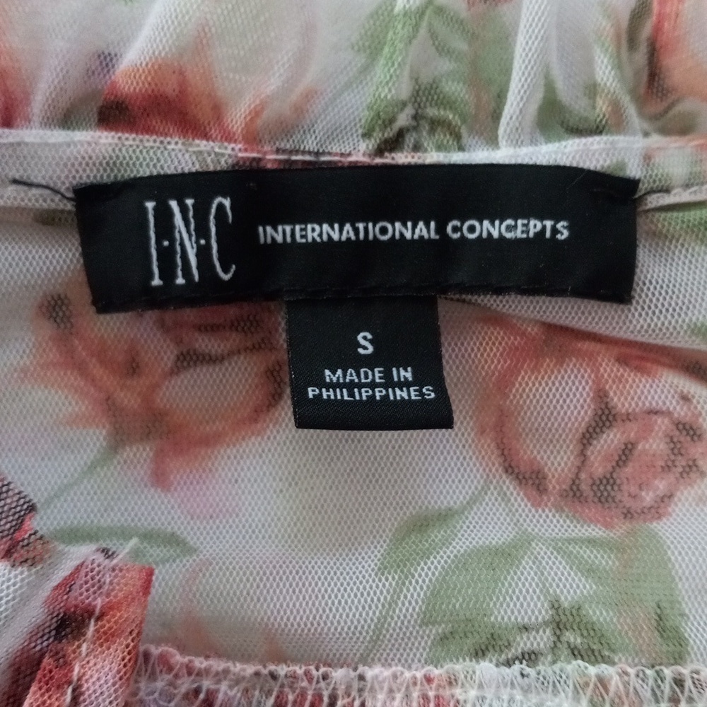 INC International Concepts Pink Rose Floral Chiffon Ruffle Smocked Blouse Small - Picture 11 of 15